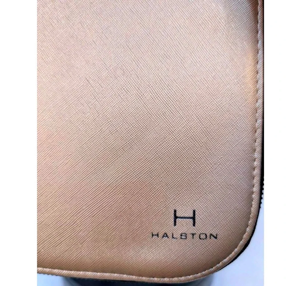 Halston Jewelry Organizer Women OS Champagne Gold Metallic Travel Zip Case Folio